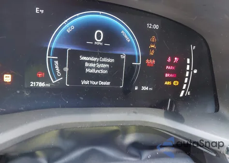 2025 Toyota Camry Se z USA, uszkodzony, nr VIN 4T1DAACKXSU555577